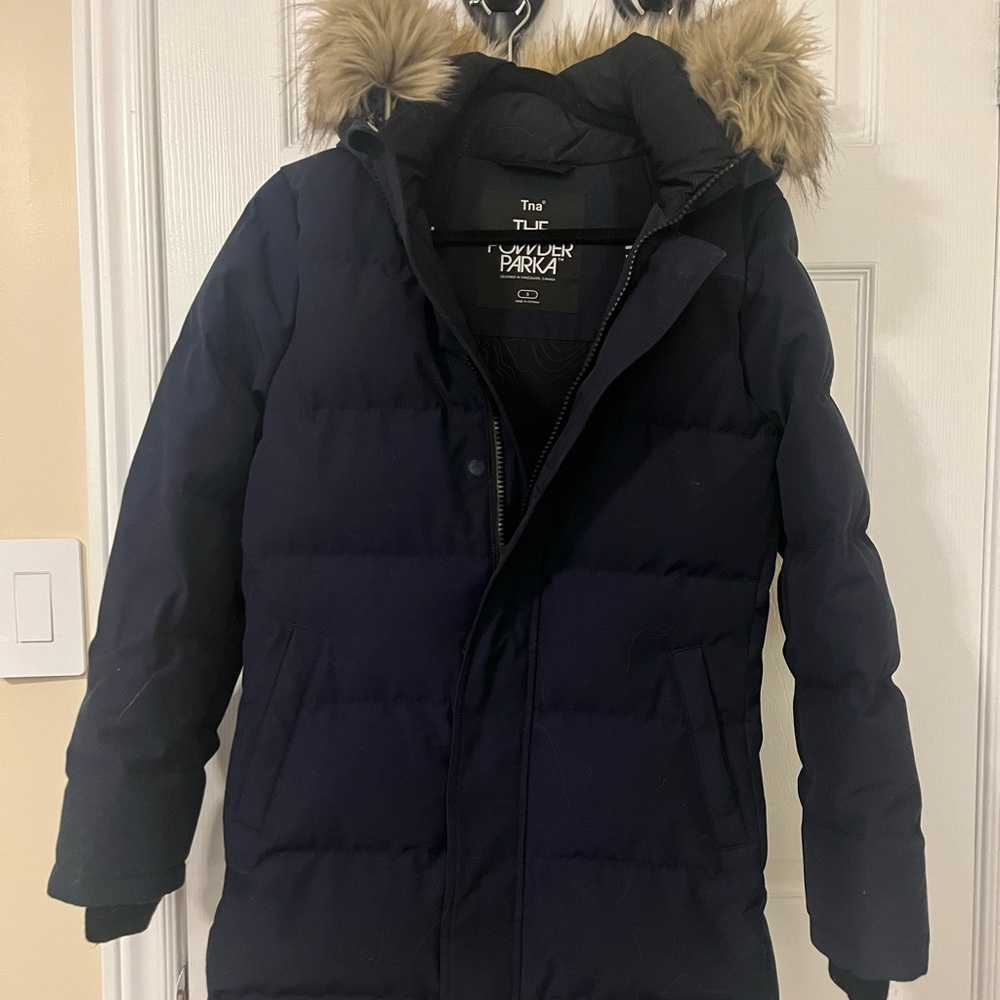 Aritzia TNA Navy Powder Parka Size Small